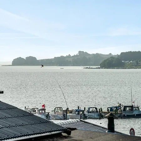 Gjurgja - 100m From The Sea By Interhome